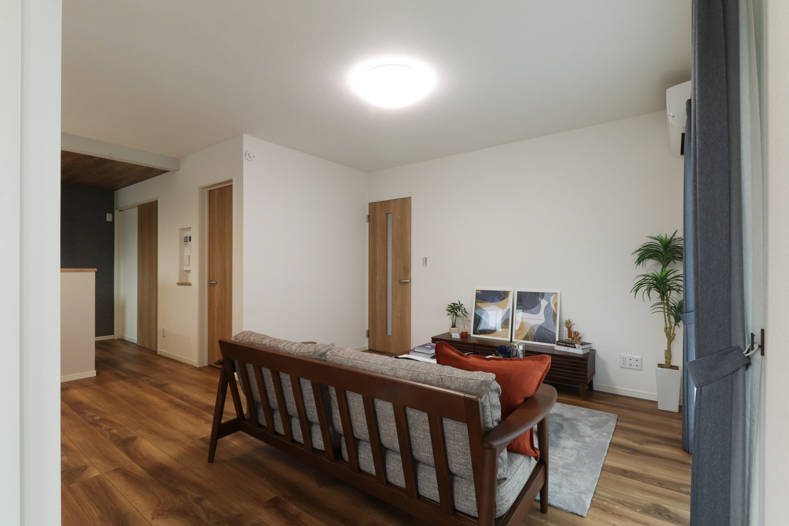 結ぶ動線、ほどける心。家事ラクが描く、家族のゆとり。