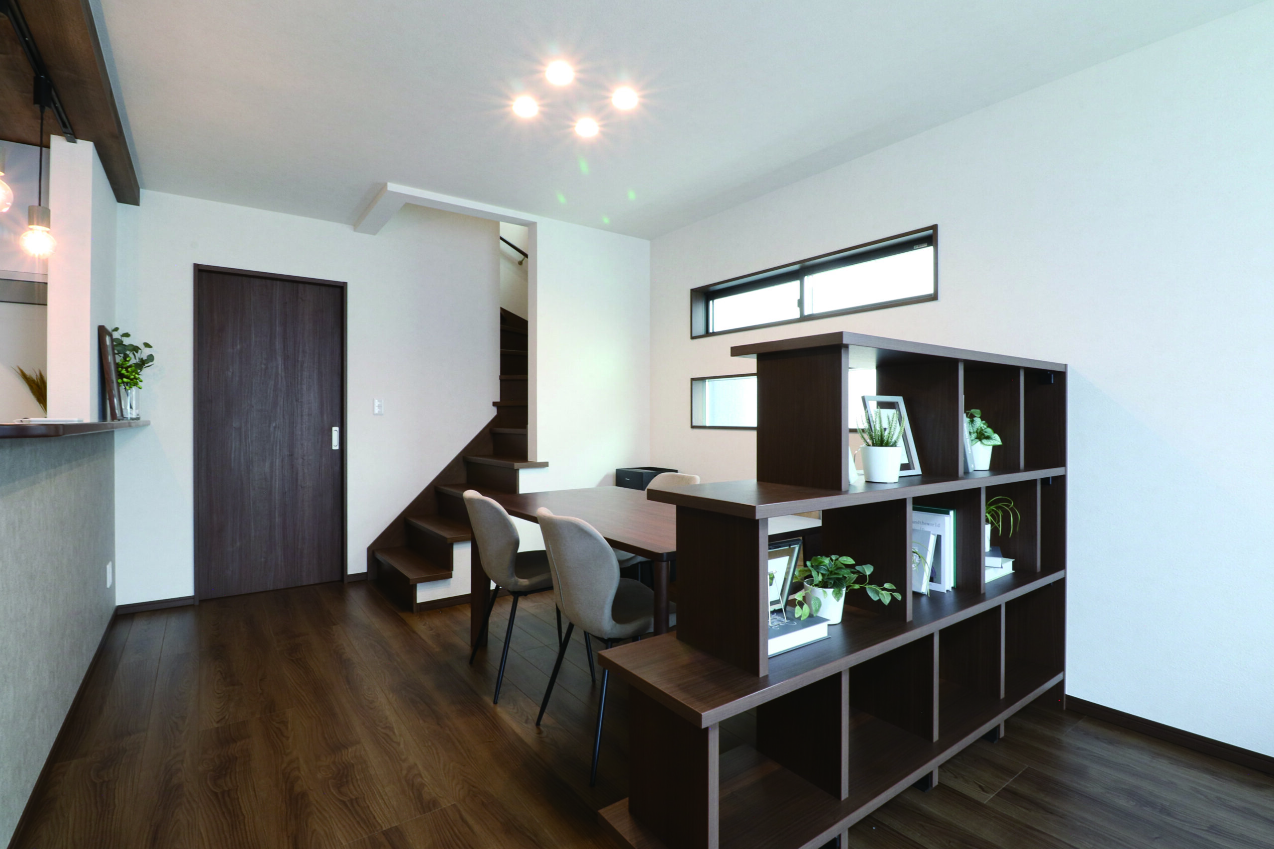 美しく整え、豊かに暮らす。センスが息づく、凛とした住まい。