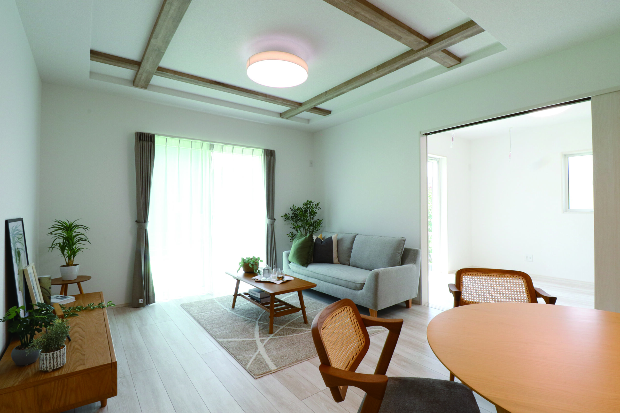 干す・洗うを軽やかに。時とともに育つ、二つの子供部屋。